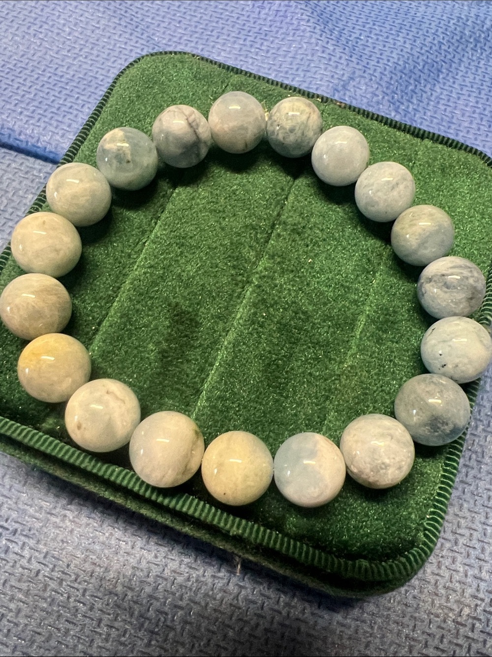 Natural Blue-Gray Beaded Stretch Bracelet aquamarine